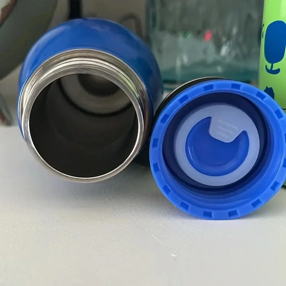 Reduce Vacuum Insulated Stainless Steel Kids Water Bottles - Picture 6 of 8